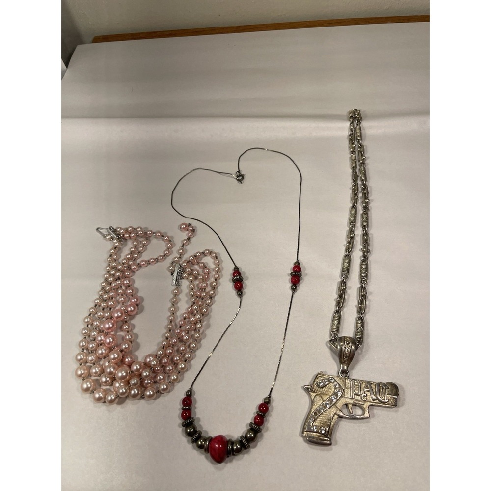 Lot Of 32 Necklaces Vintage To Modern & 26 Pendants - Picture 12 of 16